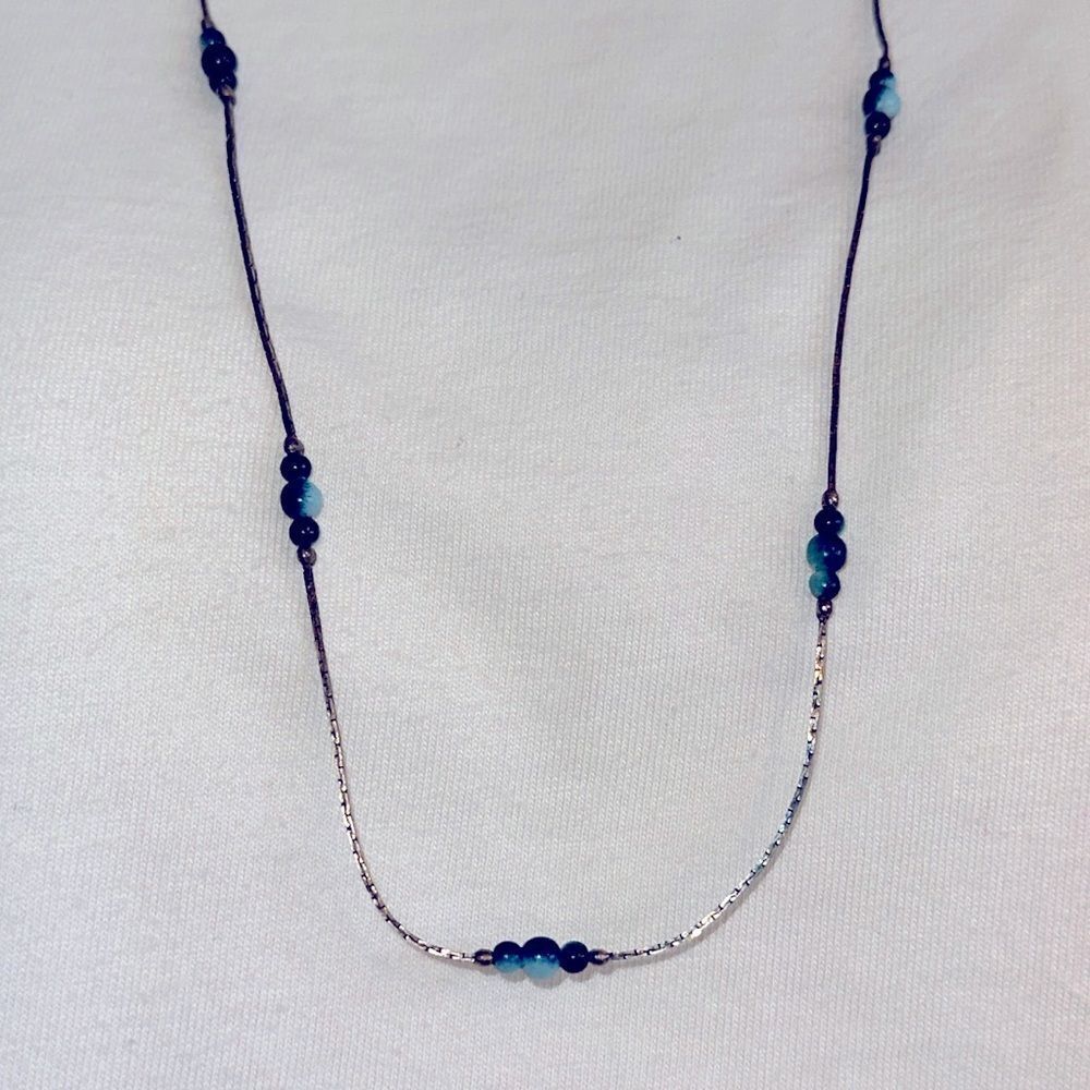 Vtg Korea silver chain long necklace/navy blue & light blue small glass beads